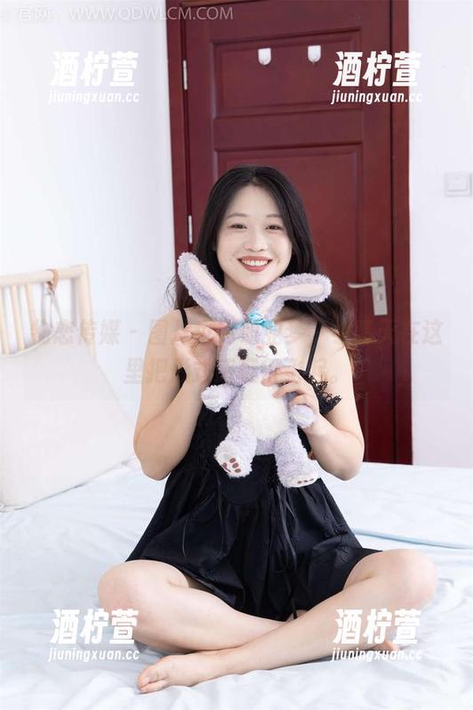 物恋传媒 - 图片也有职业梦，小晴天在这里把形式感玩得飞起。