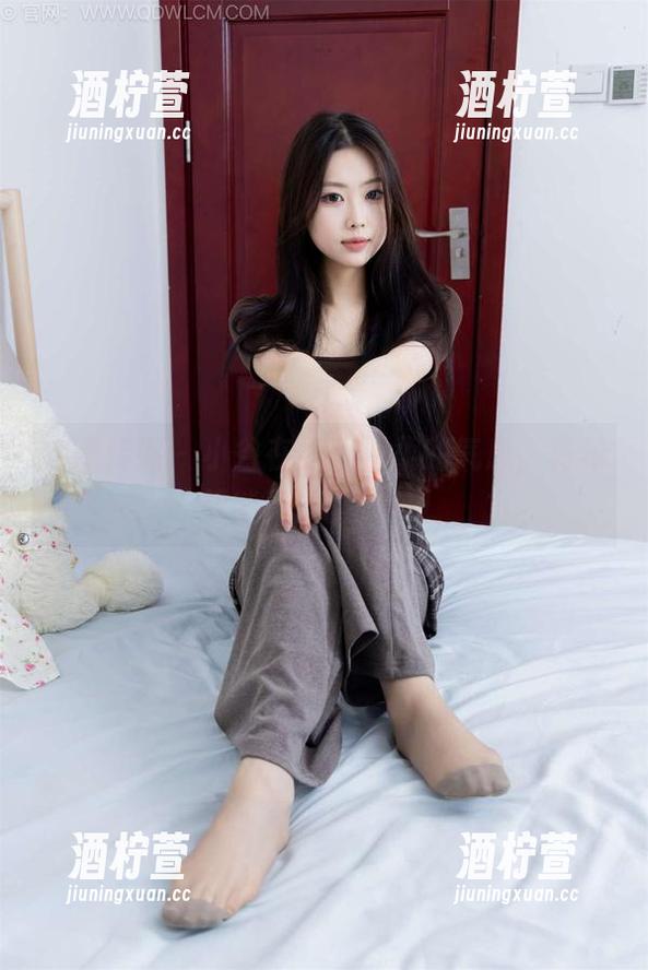 物恋传媒 - 小谷在线：温柔的气息，真希望能买条路过来！