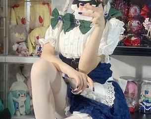 白栎Shirly的天台写真，新一波更新，咸鱼翻身了吗？
