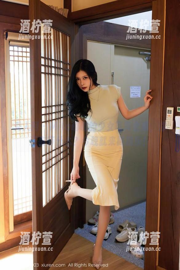 秀人网 - Mila嘟嘟的少女写真全集，你还在等什么？今晚就来戳戳乐！