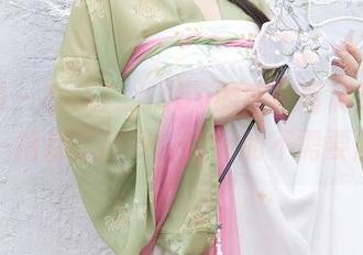秀人网 – Suki_baby的旅拍写真资源：随手一拍都是风景，你懂的不需要解释！