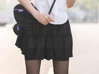 秀人网 – 吊带或许是个借口——九千柒柒的精选合集
