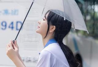 秀人网 – 课本翻页声+安然儿=教室里的独特写真图片风暴！
