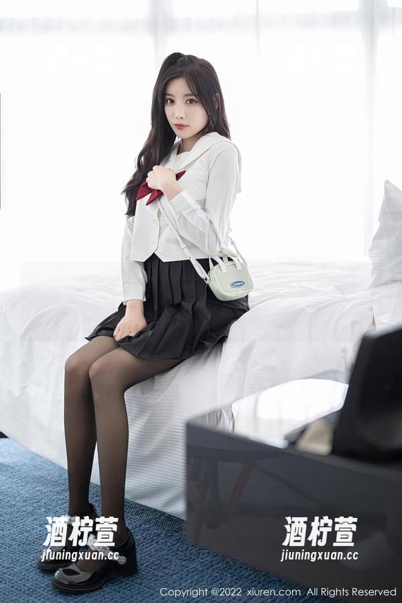 秀人网-徐莉芝Booty 秀人网 - 谁说运动只能流汗,徐莉芝Booty的高清照片让我想偷偷下载!