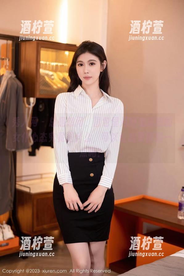 秀人网 - 总是想问，图包里月野兔美妞的女仆心态究竟是什么，可以让我更懵逼一点吗？