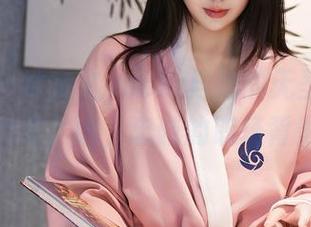 秀人网 – 林文文yooki与她的无圣光秘书合集，哦，忠诚的职场背影