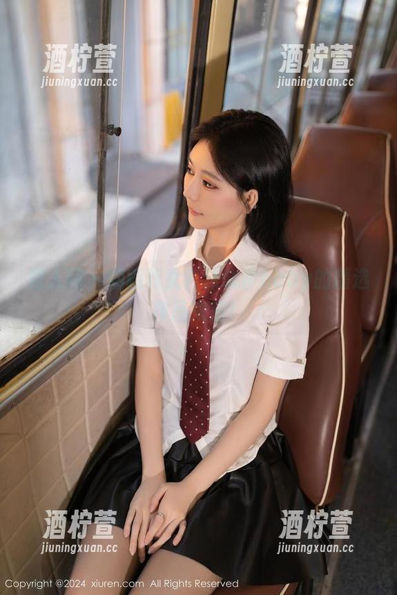 秀人网 - 翩翩修女？沫晓伊baby的精选作品来惹！
