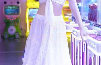 秀人网 – 谁说女仆只会打扫？瑞瑞ruirui写真让你大开眼界！