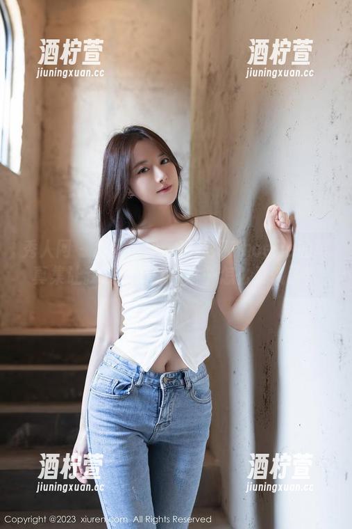 秀人网 - 白色影像：程慧娴Phoebe的写真集让我联想到冰淇淋…怎么又饿了？