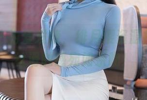 秀人网 – 为爱发烧，绯月樱资源抢先看，丝滑触感宛如亲吻！