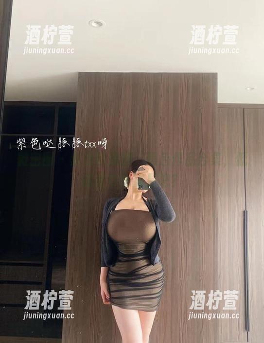 微密圈 - 紫色哒豚豚：黑色作品合集，低调奢华也算是吧？