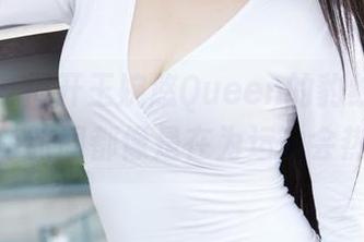 蜜桃社 – 揭开王婉悠Queen的豹纹写真合集：每张图都像是在为运动会热身！