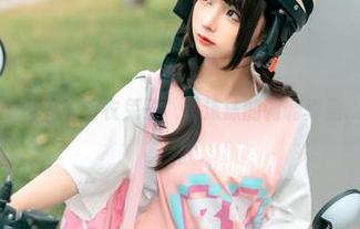 第一次遇见图包里的毛衣兔子，蠢沫沫的调调真是…有点意思啊