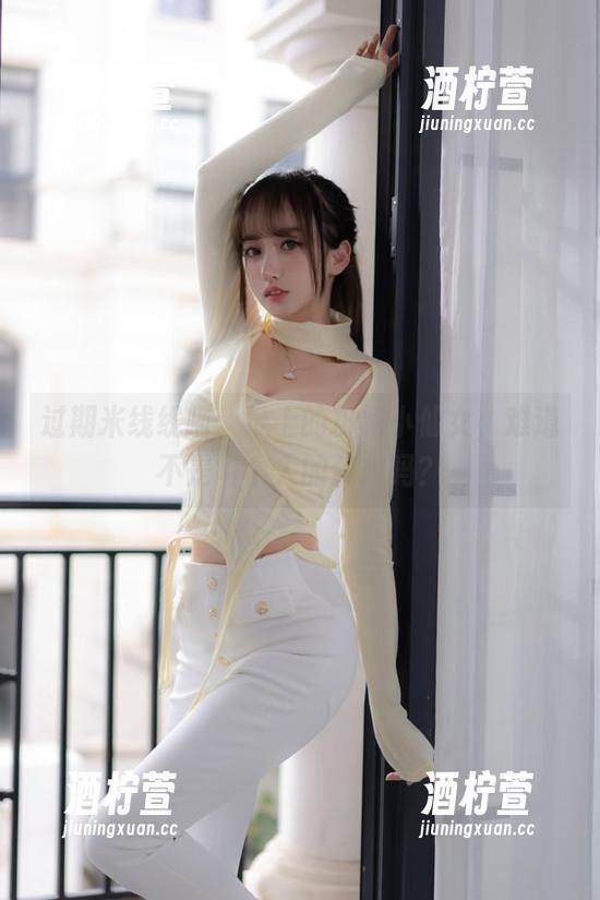 过期米线线喵 过期米线线喵:纸上的粉裙小仙女,难道不是每个人的梦想吗?